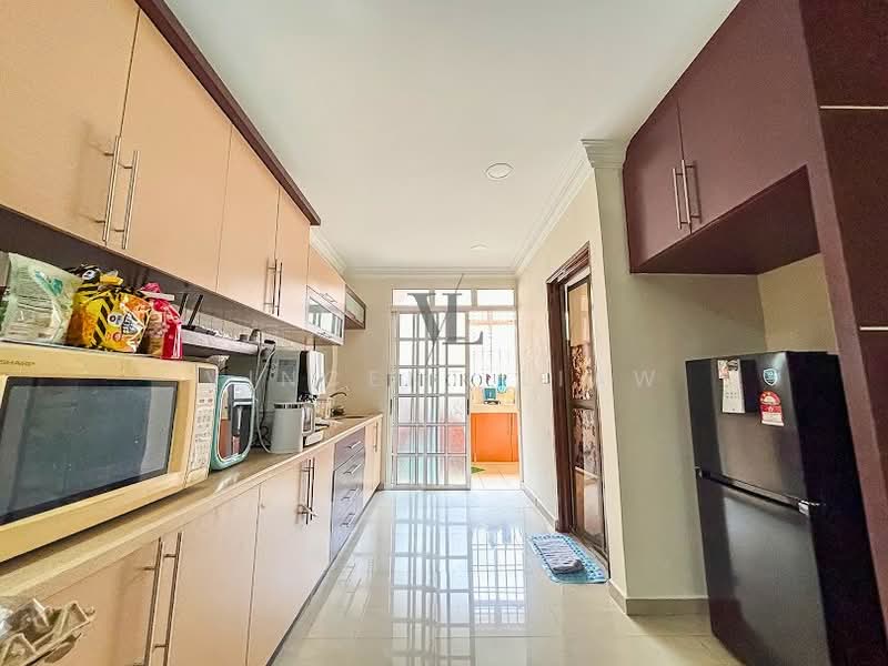 2-storey Terraced House for Sale in Kota Damansara (Selangor) - Vincent Liaw - Kitchen - PropertyGuru.com.my