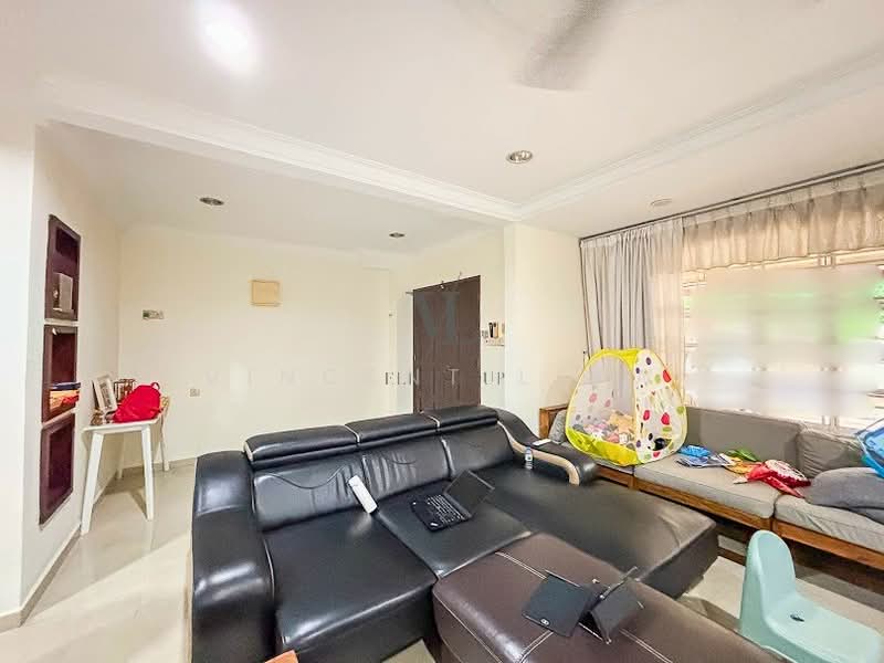 2-storey Terraced House for Sale in Kota Damansara (Selangor) - Vincent Liaw - Living Room - PropertyGuru.com.my