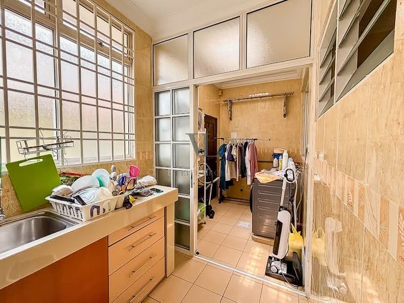2-storey Terraced House for Sale in Kota Damansara (Selangor) - Vincent Liaw - Kitchen - PropertyGuru.com.my