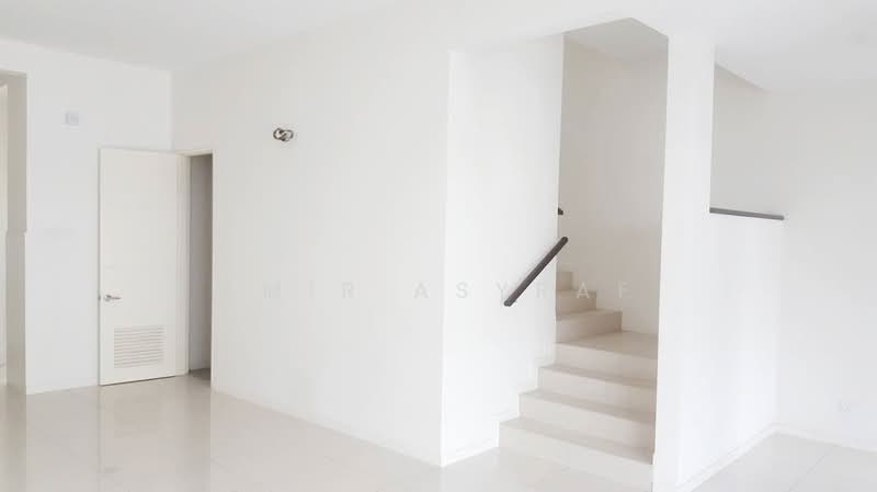 Rumah Teres 2 Tingkat untuk Dijual di Kajang (Selangor) - Amir Asyraf - PropertyGuru.com.my