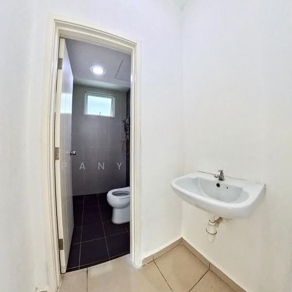 Condominium for Rent at Arena Residence - Panya Rith - Bathroom - PropertyGuru.com.my