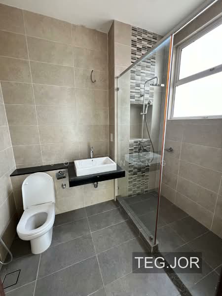 Rumah Berkembar untuk Dijual di Setia Eco Park (Setia Alam) - Jordan Ng - Bathroom - PropertyGuru.com.my