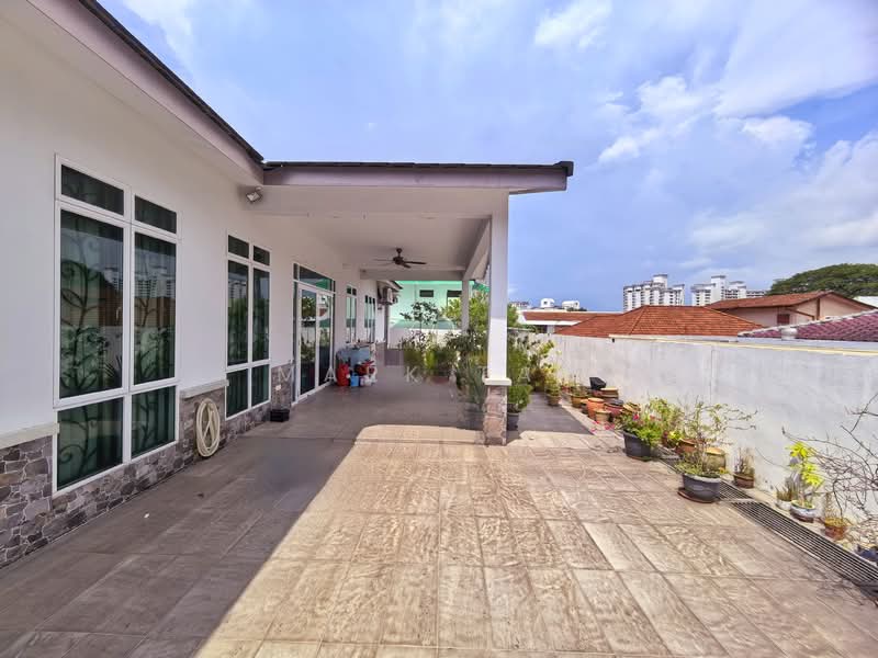 Bungalow for Rent in Tanjung Tokong (Penang) - Mark Tan - PropertyGuru.com.my