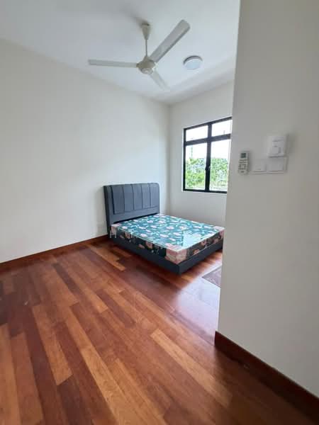 Semi-Detached House for Rent in Taman Sutera Utama (Skudai) - Shishi . - PropertyGuru.com.my