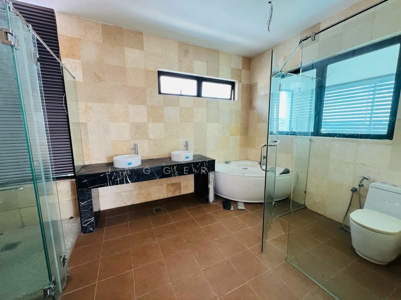 Bungalow House untuk Dijual di Taman Melawati (Ulu Kelang) - Jagger Moo - Bathroom - PropertyGuru.com.my