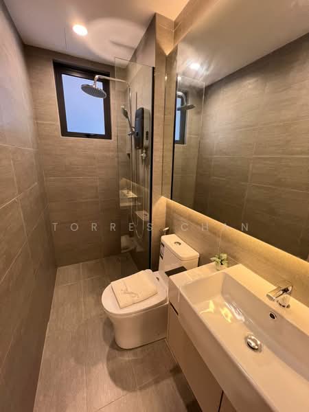 Condominium for Sale at Bayu Timur Residences - Torres Chan - Bathroom - PropertyGuru.com.my
