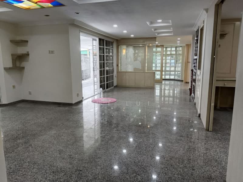 Rumah Berkembar untuk Disewa di Taman Pelangi (Johor Bahru) - Lui Lui - Living Room - PropertyGuru.com.my