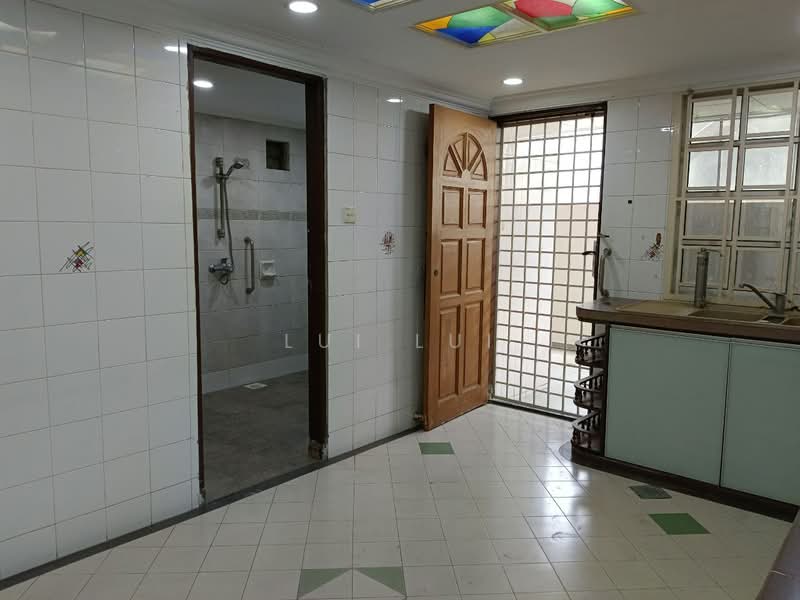 Rumah Berkembar untuk Disewa di Taman Pelangi (Johor Bahru) - Lui Lui - Kitchen - PropertyGuru.com.my