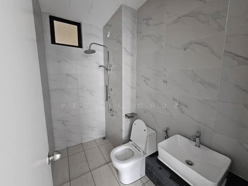 Servis Apartment untuk Dijual di Space Residency - Peggie Chua - Bathroom - PropertyGuru.com.my