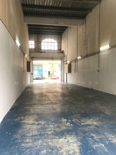 Factory for Rent in Bandar Pinggiran Subang (Shah Alam) - Mohammad Din Majid - Interior - PropertyGuru.com.my