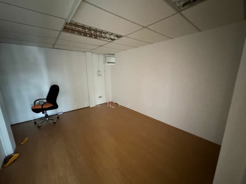 Commercial Semi-D for Sale in Taman Perindustrian Bukit Serdang (Seri Kembangan) - Jennie Ng - PropertyGuru.com.my