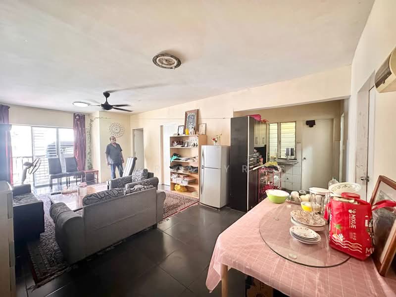 Apartment for Sale at Lakeview Apartments - Amir Asyraf - PropertyGuru.com.my