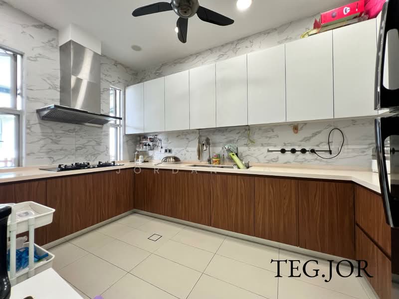 Rumah Banglo untuk Dijual di Setia Eco Park (Setia Alam) - Jordan Ng - Kitchen - PropertyGuru.com.my
