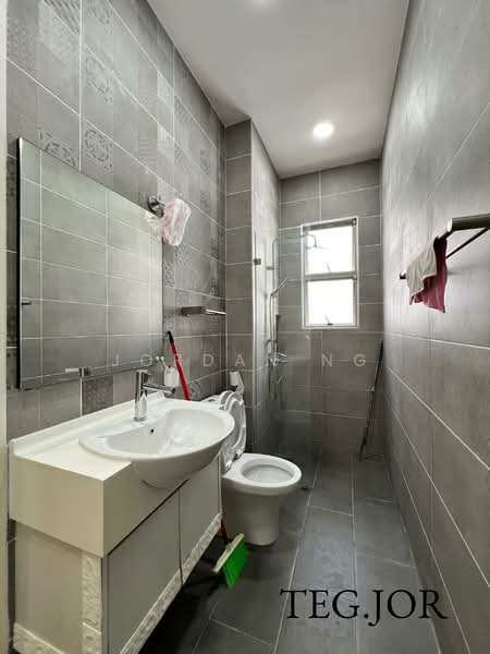 Rumah Banglo untuk Dijual di Setia Eco Park (Setia Alam) - Jordan Ng - Bathroom - PropertyGuru.com.my