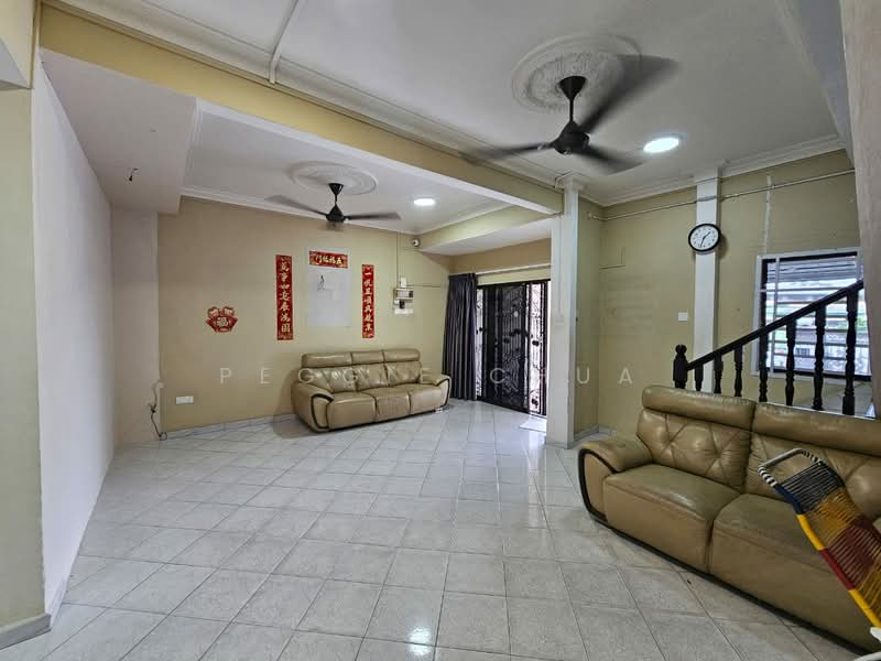 Rumah Teres 2 Tingkat untuk Dijual di Taman Johor Jaya (Johor Bahru) - Peggie Chua - PropertyGuru.com.my