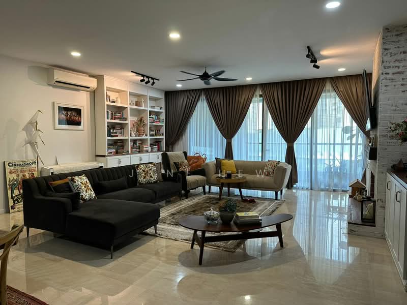Kondominium untuk Dijual di Infiniti 3 Residences - Jane Hew - Living Room - PropertyGuru.com.my