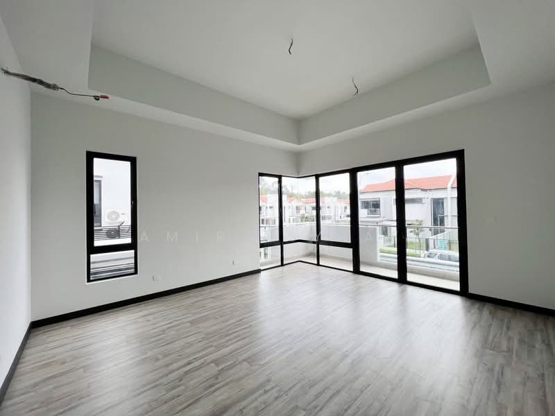Semi-Detached House for Sale in Seksyen U11 (Shah Alam) - Amir Asyraf - PropertyGuru.com.my