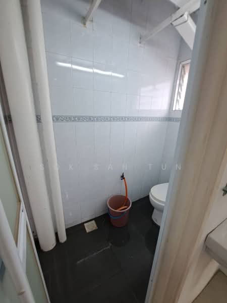 Kedai / Pejabat untuk Disewa di Bandar Puteri Puchong (Puchong) - Sok San Tun - Bathroom - PropertyGuru.com.my