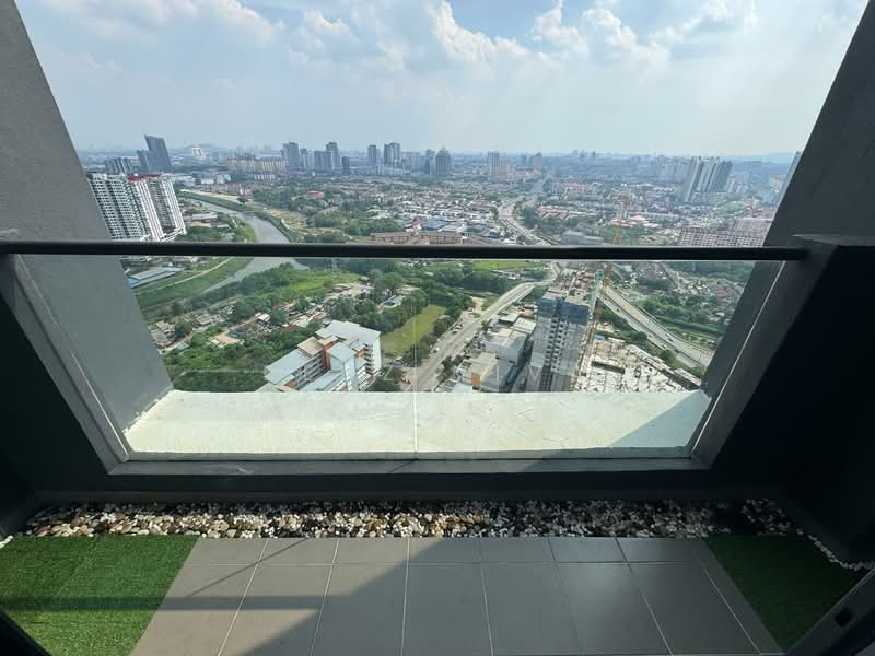 Servis Apartment untuk Disewa di Aera Residence - Benz Viva - View - PropertyGuru.com.my