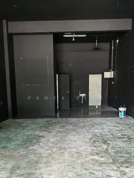 Shop for Rent in Relau (Sungai Ara) - Panya Rith - Interior - PropertyGuru.com.my