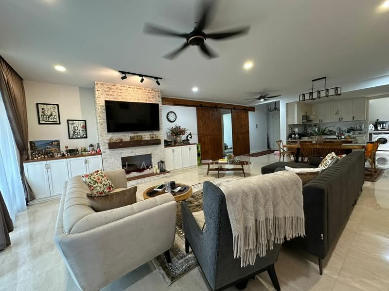 Kondominium untuk Dijual di Infiniti 3 Residences - Jane Hew - Living Room - PropertyGuru.com.my