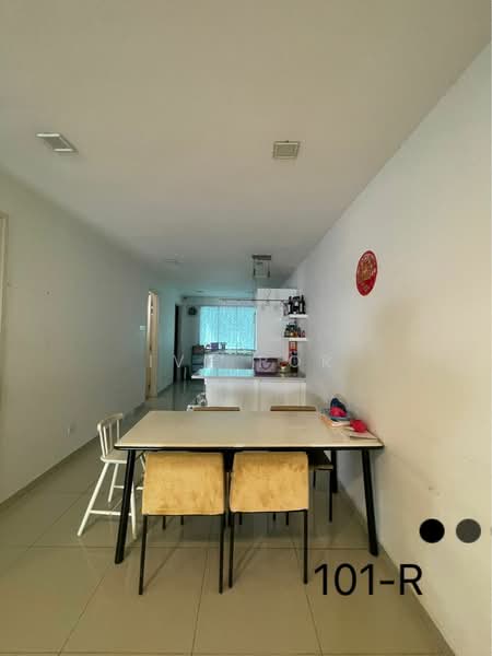 Terraced House for Rent in Bandar Botanic (Klang) - Ivy Por - Dining Room - PropertyGuru.com.my