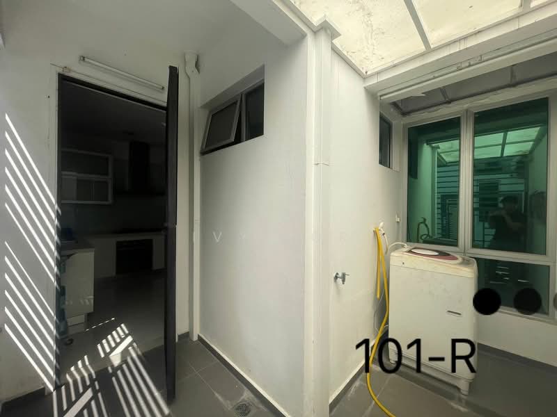 Terraced House for Rent in Bandar Botanic (Klang) - Ivy Por - Kitchen - PropertyGuru.com.my