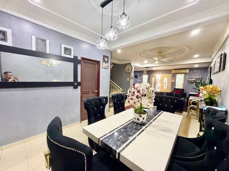 2-storey Terraced House for Sale in Taman Dato Demang (Seri Kembangan) - Keasavan Hari Krishnan - PropertyGuru.com.my
