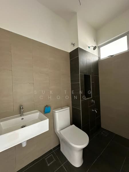 1-storey Terraced House for Rent in Taman Impian Emas (Skudai) - Suk Teng Choong - Bathroom - PropertyGuru.com.my