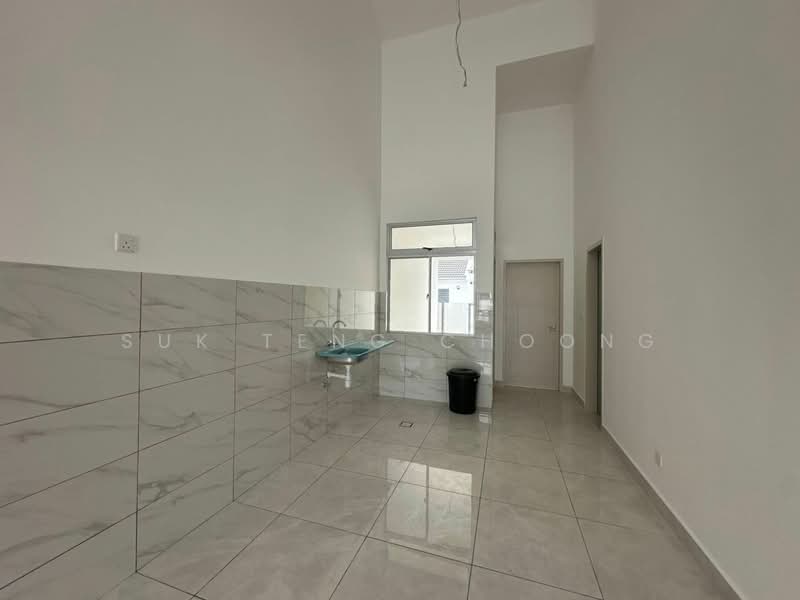 1-storey Terraced House for Rent in Taman Impian Emas (Skudai) - Suk Teng Choong - Kitchen - PropertyGuru.com.my