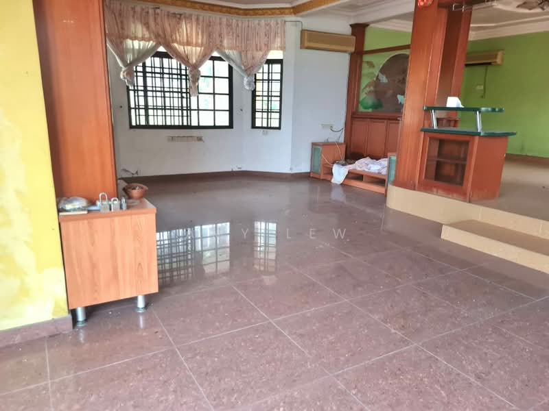 Bungalow for Sale in Taman Ksm Heights (Mentakab) - Amy Lew - Living Room - PropertyGuru.com.my