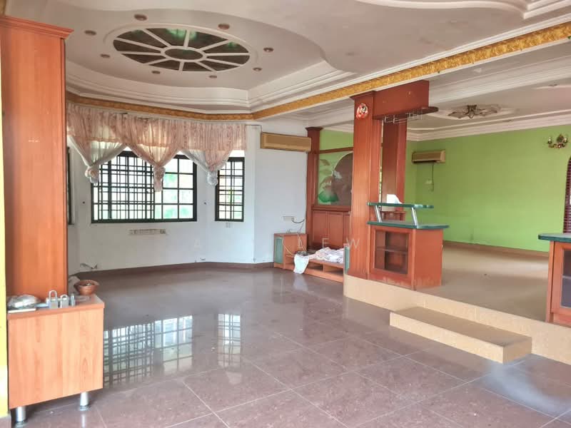 Bungalow for Sale in Taman Ksm Heights (Mentakab) - Amy Lew - Living Room - PropertyGuru.com.my