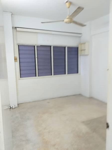 Rumah Flat untuk Dijual di Selayang Flat - CK Wong - Interior - PropertyGuru.com.my