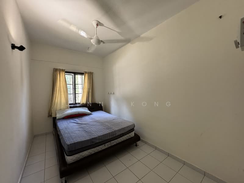 Pangsapuri untuk Disewa di Villa Indah - Jenny Kong - Bedroom - PropertyGuru.com.my