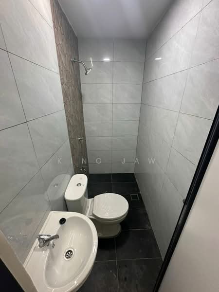 Semi-Detached House for Sale in Taman Sentosa (Johor Bahru) - Kino Jaw - Bathroom - PropertyGuru.com.my