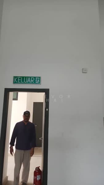 Shop for Rent in Shah Alam (Selangor) - Trevor Chai - Corridor - PropertyGuru.com.my
