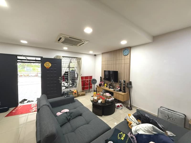 2-storey Terraced House for Sale in Taman Setia Indah (Tebrau) - Kino Jaw - Living Room - PropertyGuru.com.my