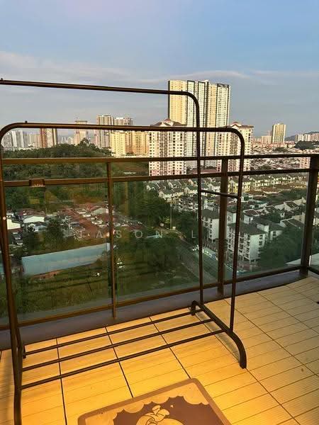 Kediaman Servis untuk Disewa di Residency V - Jason Lee - Balcony - PropertyGuru.com.my