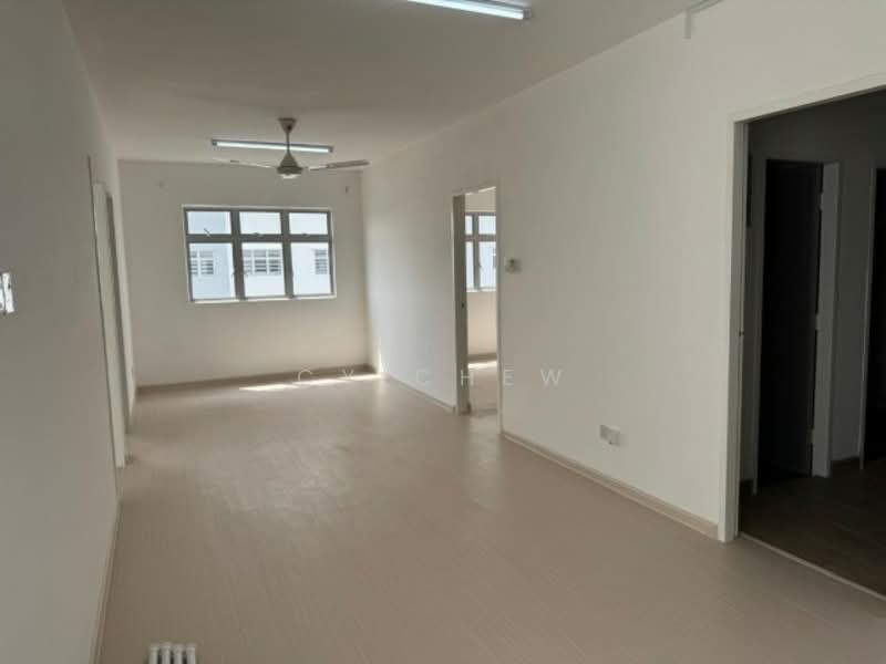 Flat for Rent at Pangsapuri Flora Indah - CY Chew - Living Room - PropertyGuru.com.my