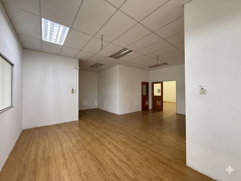Kilang untuk Disewa di Eco Business Park 1 (Johor Bahru) - Julia Tan - Interior - PropertyGuru.com.my