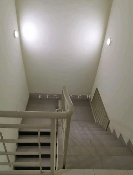 3-storey Terraced House for Sale in Taman Lembah Indah (Simpang Ampat) - Ric Goh - Corridor - PropertyGuru.com.my