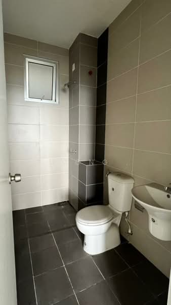 Service Residence for Sale at Centra Residences - Yucong . - Bathroom - PropertyGuru.com.my