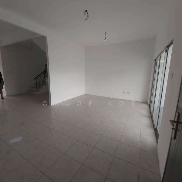 Rumah Teres 2 Tingkat untuk Dijual di Taman Scientex Rawang (Rawang) - Chloe Kok - PropertyGuru.com.my
