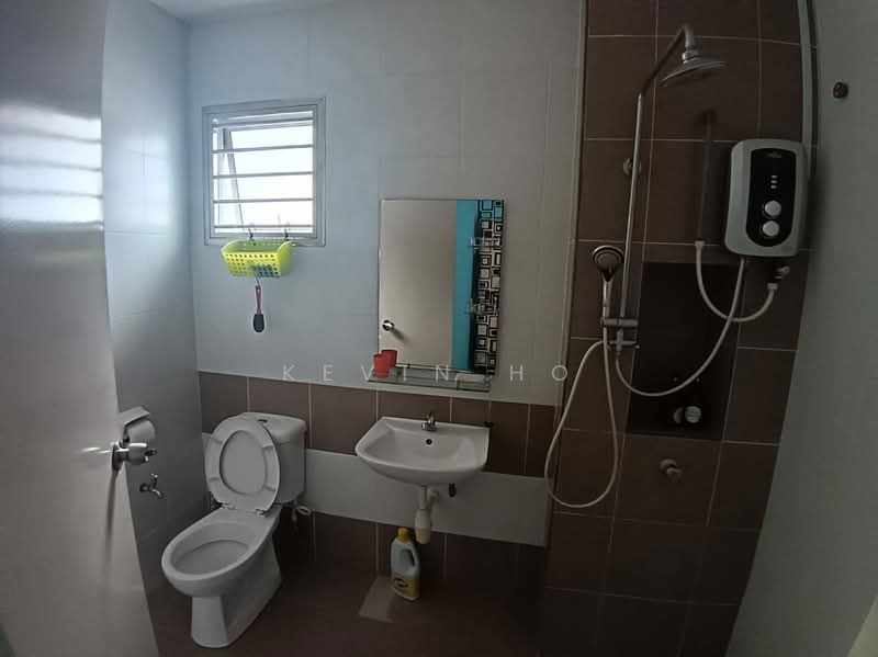 2-storey Terraced House for Sale in Taman Seri Austin (Tebrau) - Kevin Ho - Bathroom - PropertyGuru.com.my
