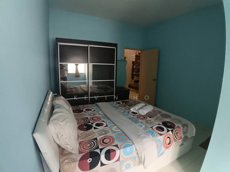 2-storey Terraced House for Sale in Taman Seri Austin (Tebrau) - Kevin Ho - Bedroom - PropertyGuru.com.my