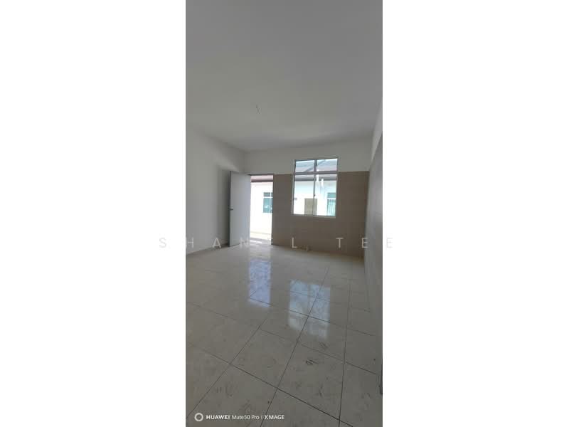Rumah Teres 1 Tingkat untuk Dijual di Taman Tasik Indah (Kluang) - Shanel Tee - Interior - PropertyGuru.com.my