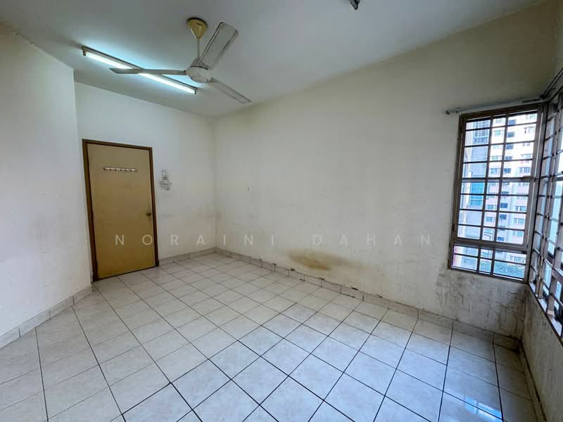 Pangsapuri untuk Dijual di Melur Apartment - Noraini Dahan - Interior - PropertyGuru.com.my