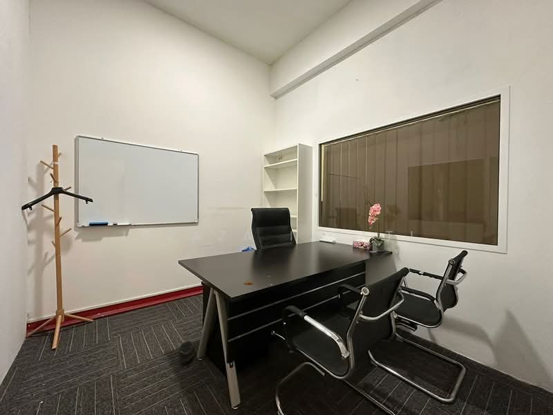 Retail Office for Rent in Laman Seri (Shah Alam) - Izzaza Izzati - Study - PropertyGuru.com.my