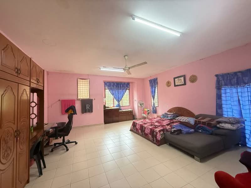 2-storey Terraced House for Sale in Batu Caves (Selangor) - Tris Jong - Bedroom - PropertyGuru.com.my