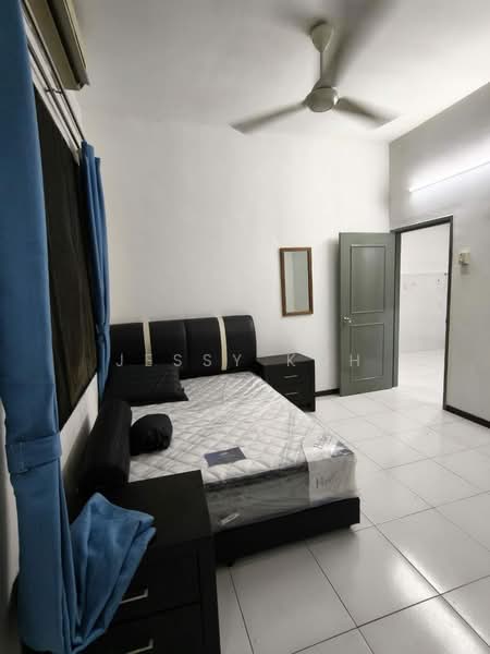 2-storey Terraced House for Rent in Taman Impian Emas (Skudai) - Jessy Koh - Bedroom - PropertyGuru.com.my